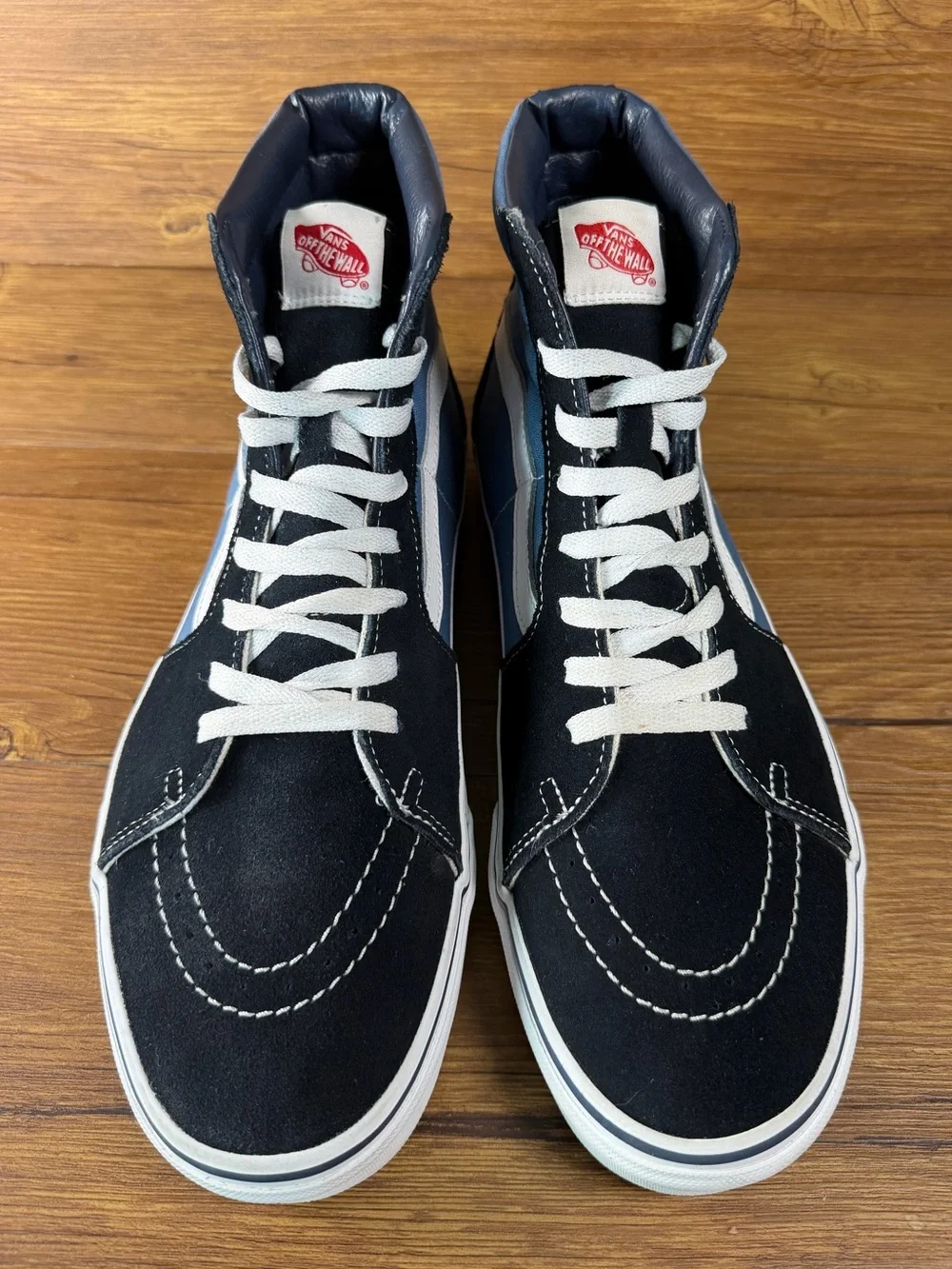 Vans ships within